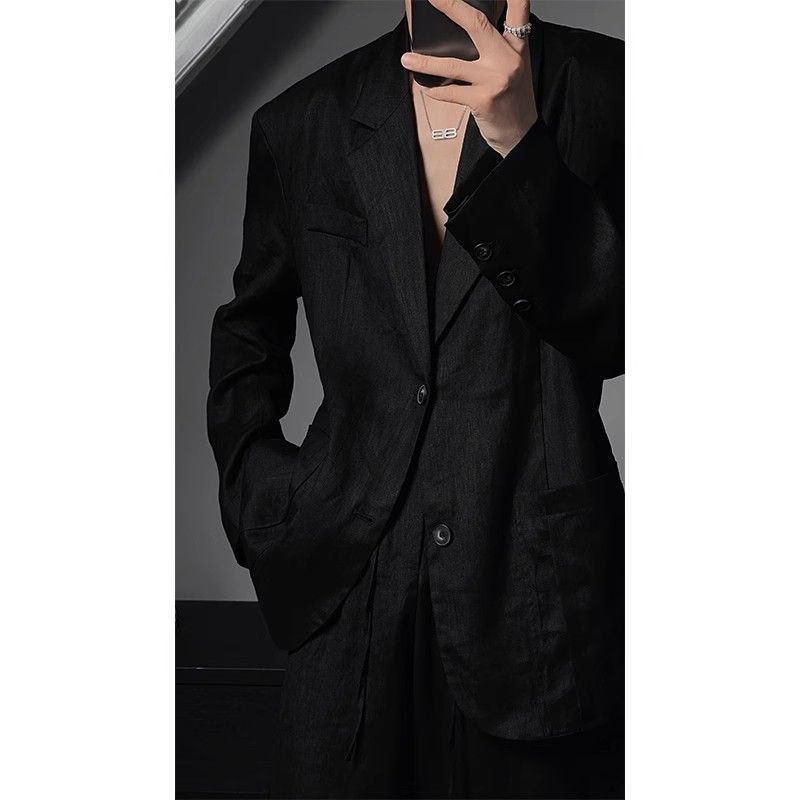 검은 양복