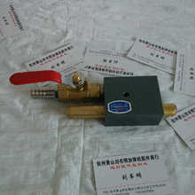 �ӏ��C���  ��Ʒ�z��Ƥ��