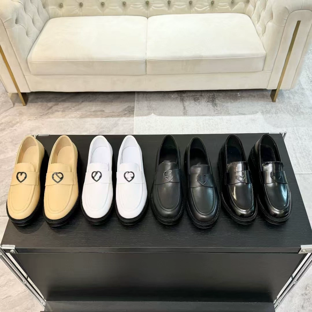 Гао Дин Сяосянфэн туфли на толстом каблуке Lefu 2024 осень и зима новая кожаная металлическая пряжка