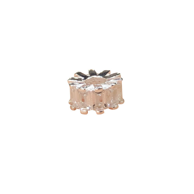 beads with zircon