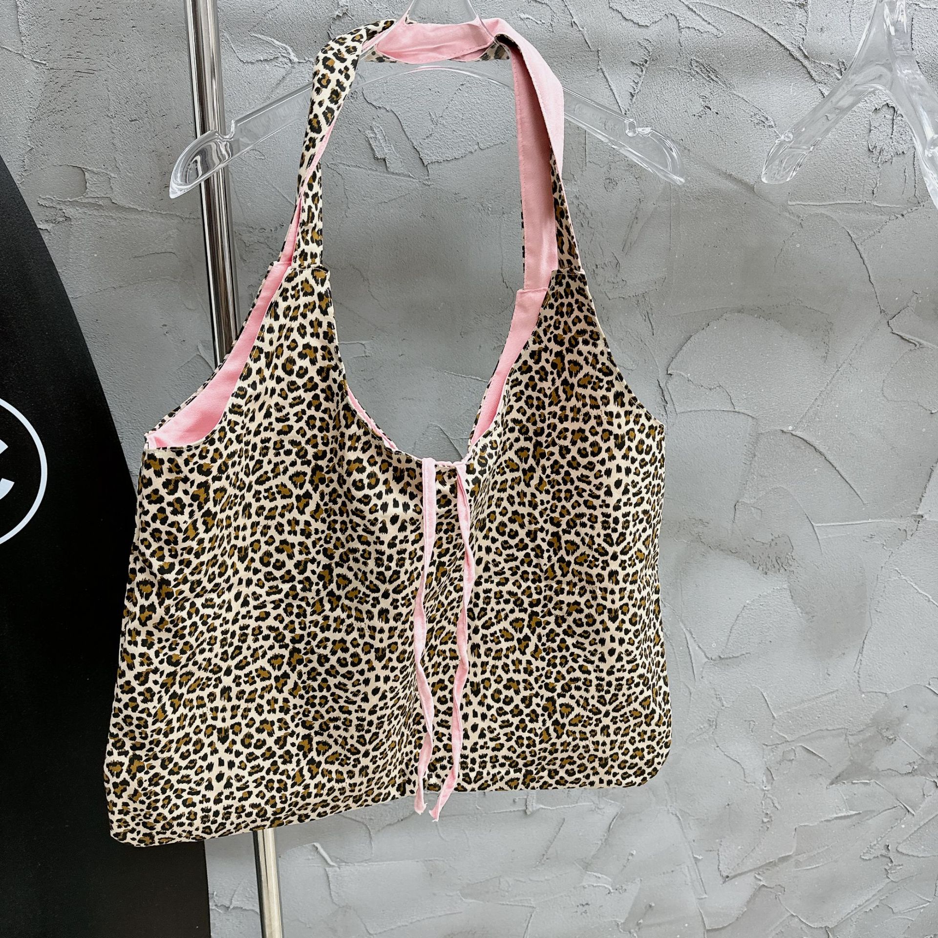 小众买手店辣妹自留春夏韩国博主同款豹纹包女粉色背心包双面背