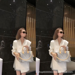 �W�t����߼�����p���⴩���|С���p���������׼�ɫ�����