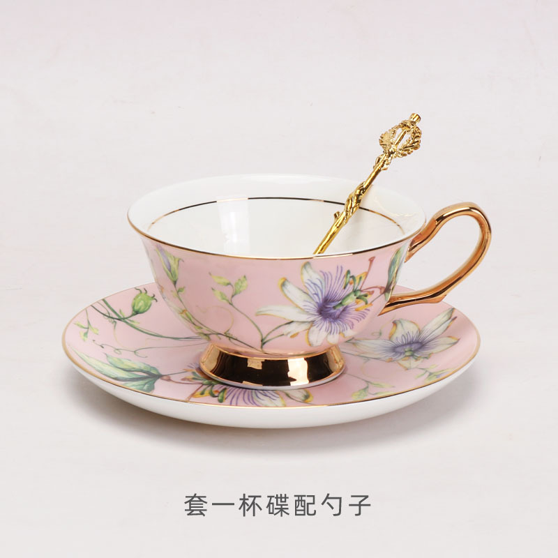 Juego de tazas y platillos de café de porcelana china de alta gama de estilo europeo, taza de té floral de cerámica francesa, caja de regalo, taza de té de la tarde exquisita