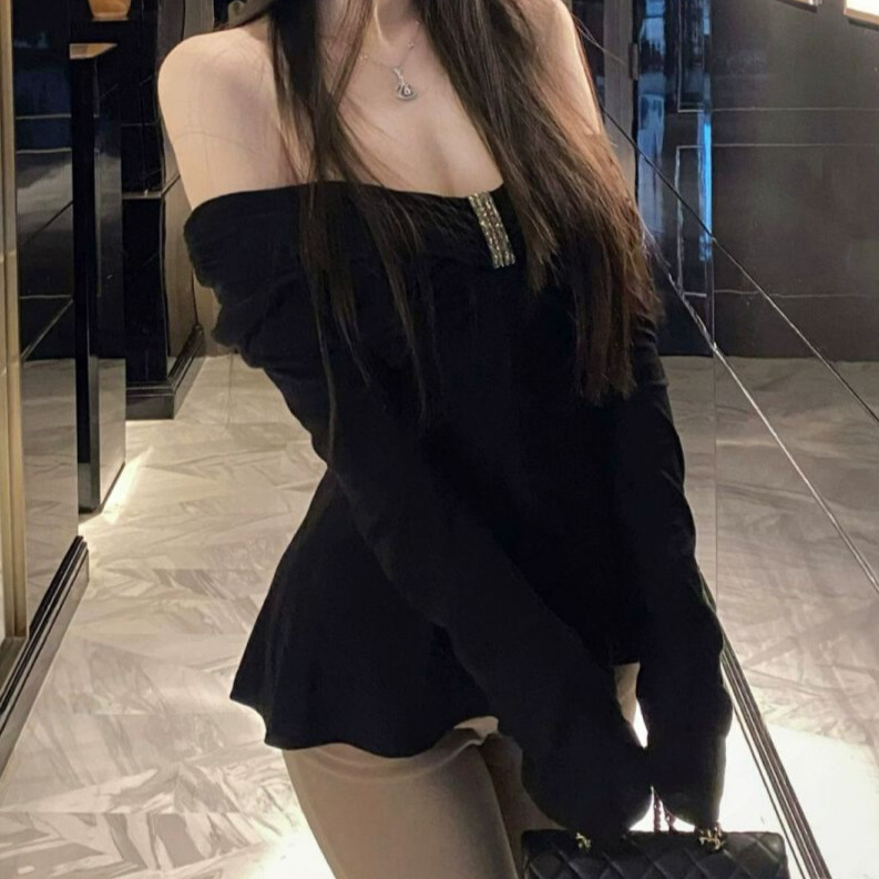 2025 Autumn Twilight Serenade* Cold Sister Sexy Swan Neck One-Shoulder Slim Long-Sleeved Women's Top