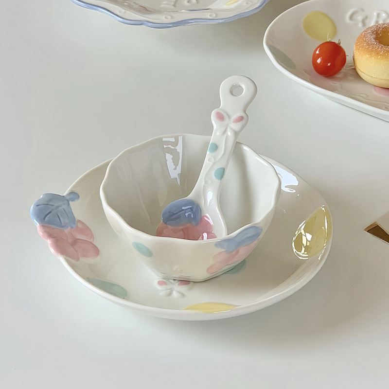 2025 New Cute Ceramic Dishes Set Household High-Value Tableware Bowls Plates Dishes Rice Bowls Soup Bowls