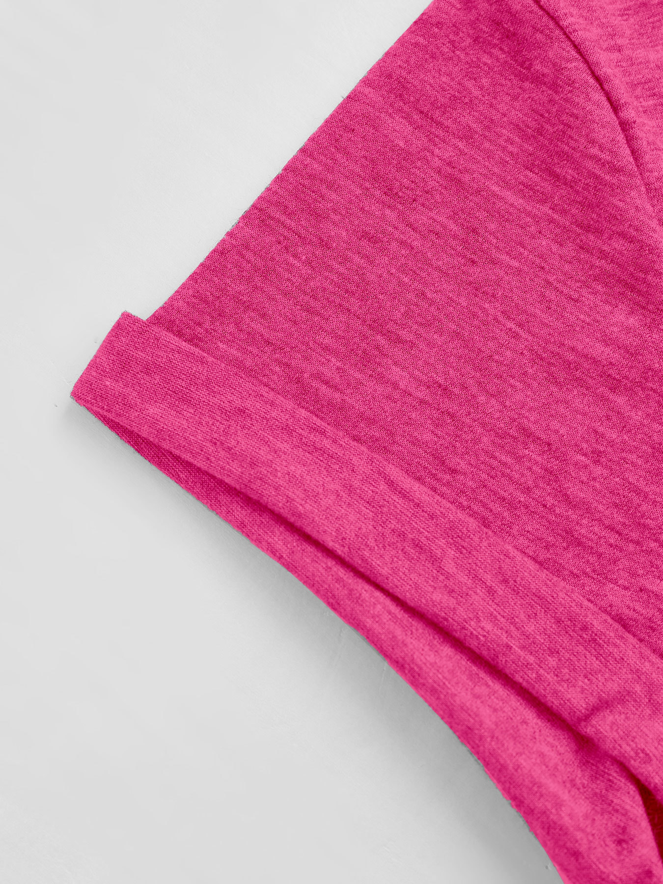 159g Weight Short Sleeve Sleeve Length Regular Sleeve Sleeve Type CVC Pull Frame, Cotton, Polyester Fabric Type Mid-Length (65cm <Length ≤ 80cm) Top Length T-shirt, Pullovers Tops Type Casual, Office, Daily Occasion Round Neck Neckline Printing Function Loose Fit Type Geometric Pattern Summer Season Women's Gender European and American Style, Streetwear Style Wholesale Women's CVC Pull Frame Cotton Polyester European And American Style Streetwear Geometric Short Sleeve T-Shirts 75