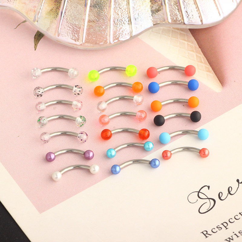 Pointed titanium steel lip stud product view