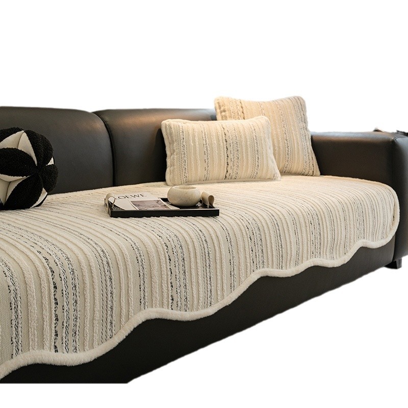Sofá de alta sensación cojín de otoño y invierno 2025 nuevo tipo de línea recta de una sola pieza antideslizante cojín de forma especial cuatro estaciones tela universal