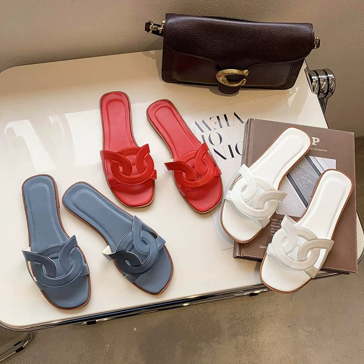 Женские летние пляжные шлепанцы 2025, модная новинка, интернет-хит, милые, с сердечками, в стиле ins