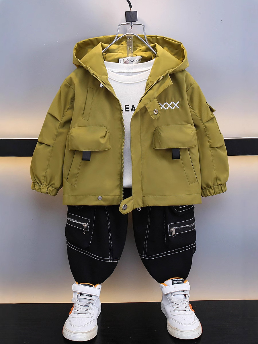 7706 chaqueta de niño modelos de primavera y otoño 2025 nuevo estilo de los niños guapos gabardina de primavera para niños top de bebé de primavera