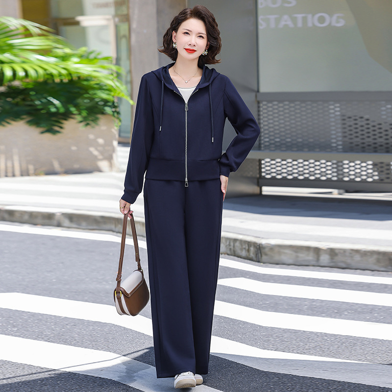 妈妈秋装运动服套装2025新款春秋洋气外套女装休闲两件套遮显瘦|undefined