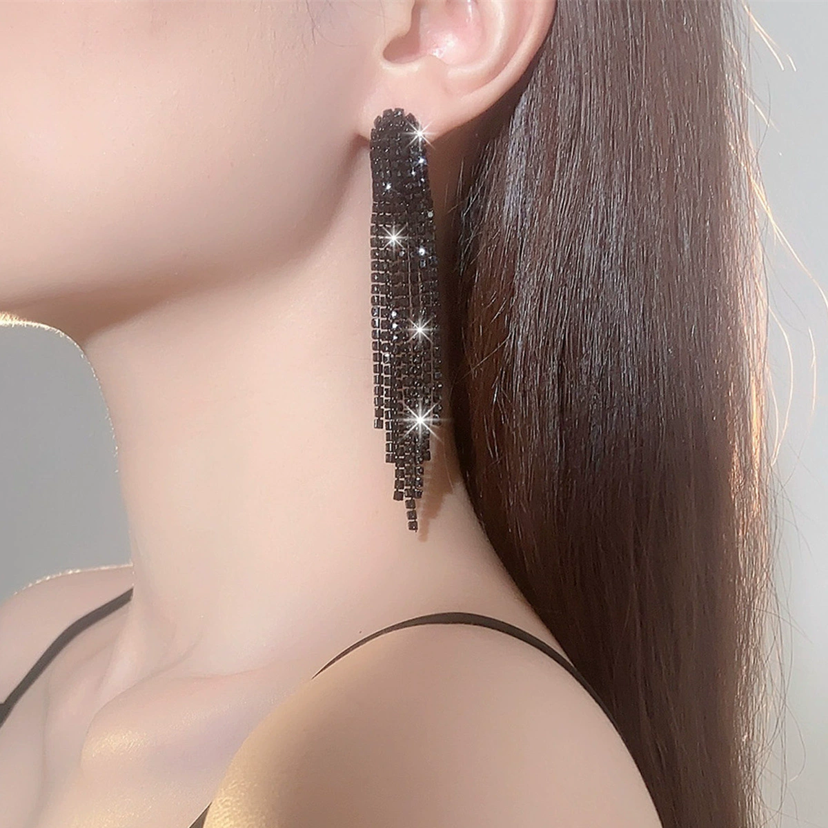 Fashionable earrings, diamond encrusted, high-quality style, wholesale
