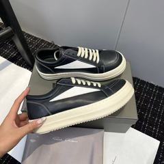 RO複線自主RICK皮面白黒OWENS小衆高街三角形低助厚底靴モカスエード