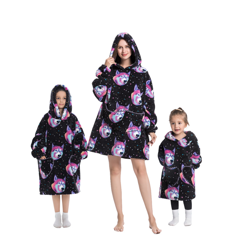 Manta Real ropa fría con capucha de dibujos animados pijamas caliente suéter perezoso TV manta engrosada oversize