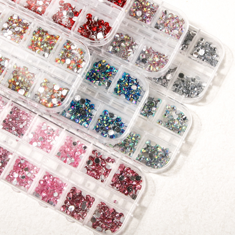 Joyería de uñas 12 rejilla acrílico rhinestone AB blanco grande rojo tamaño mezclado diamante plano taladro del clavo del color