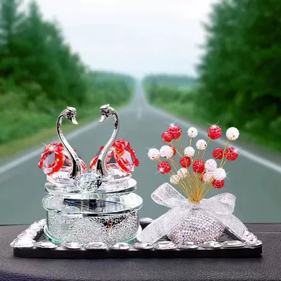 Ornaments Solar Rotating Crystal: Car ornaments - solar-rotating-red-swan-babys-breath-square-diamond-mat