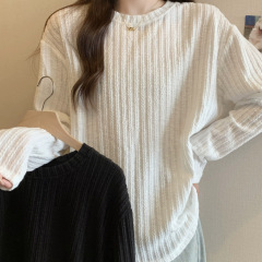 大码女装小众减龄休闲百搭圆领套头坑条T恤女秋季纯色长袖上衣ins
