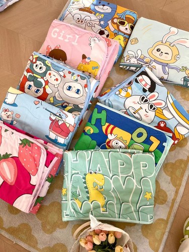 Summer quilt cartoon skin-friendly children's mosquito repellent quilt Xia Liang quilt kindergarten students' air conditioner is live broadcast welfare wholesale