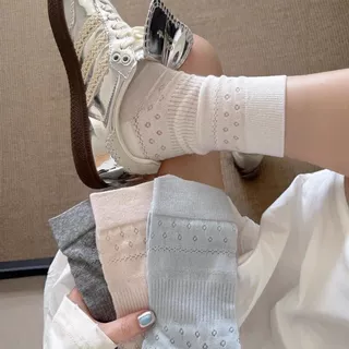 春夏镂空小花无骨棉袜浅色系甜美百搭中筒袜吸汗透气网眼堆堆袜女