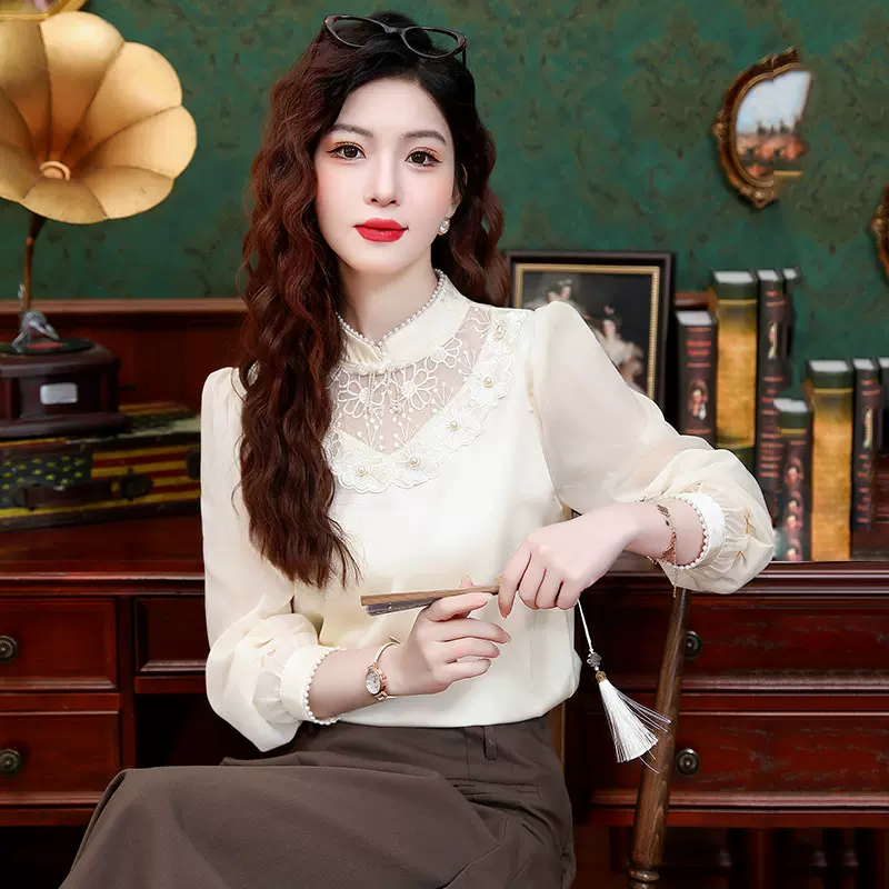 法式绝美钉珠盘扣雪纺衬衫女春装2025新款小众别致设计感上衣