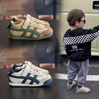 Soft sneakers for boys, non-slip sports shoes, footwear, 2023, new collection, for teenagers