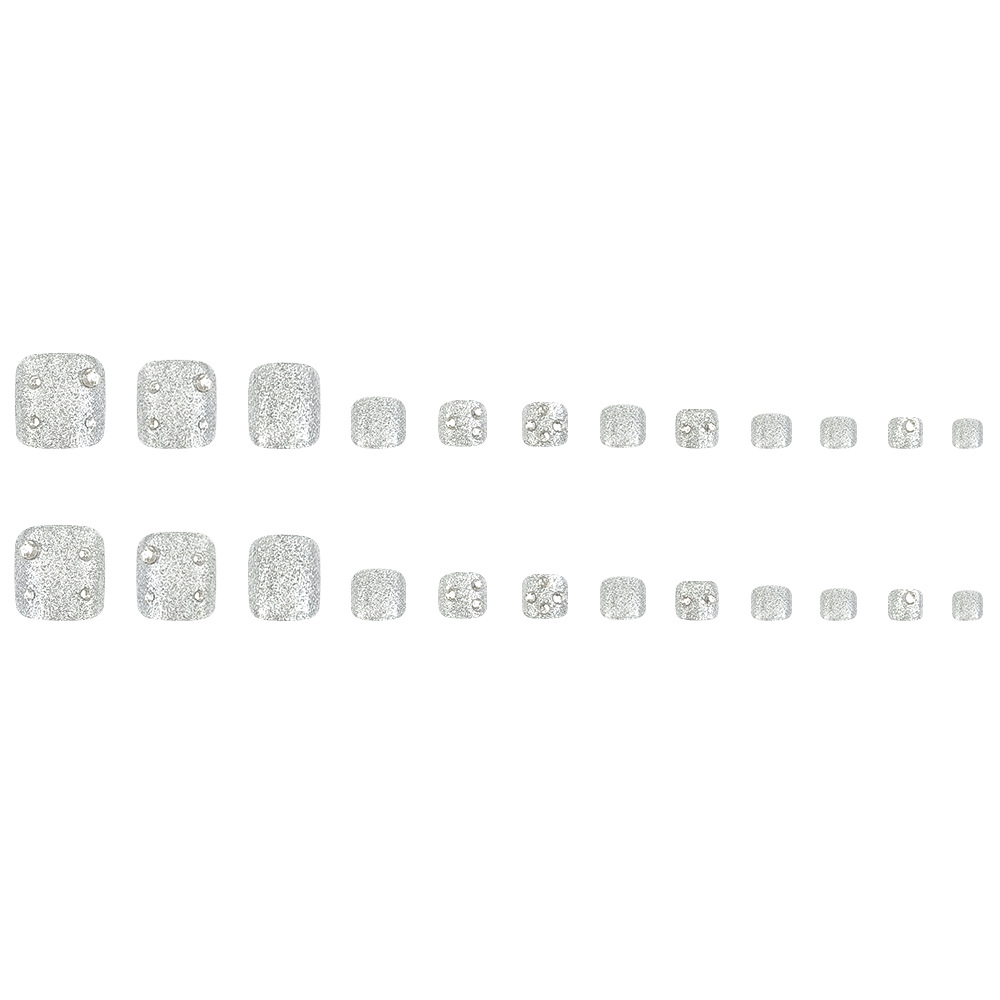 Parche de uñas de pie de moda con adornos de diamantes brillantes 24 piezas de uñas portátiles de brillo plateado