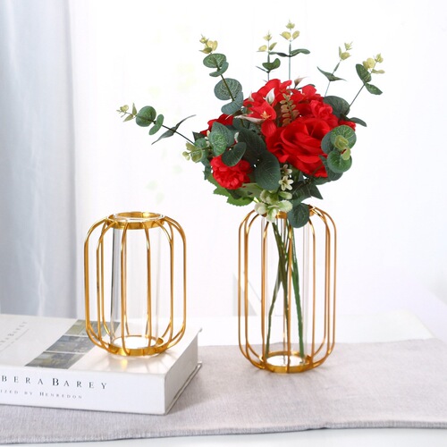 Factory Direct Sale Nordic Simple Gold Lantern Iron Craft Vase Slim Waist Hydroponic Flower Pot Artificial Flower Decor