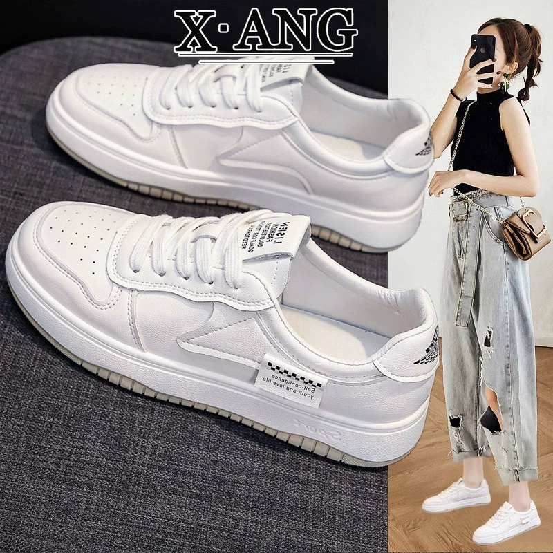 Женские туфли из натуральной кожи, белые кроссовки на мягкой подошве, новинка весны 2025 года, универсальные популярные туфли без каблука, повседневная спортивная обувь.