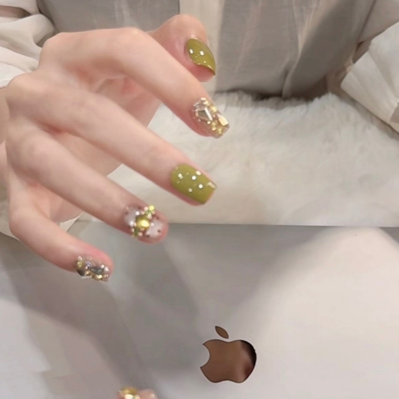 【Guizi Olive】New Style Pure Handmade Wearable Nails, Light Luxury Nude Color Cat Eye Style, High-End Pure Handmade Nail Pieces Wholesale
