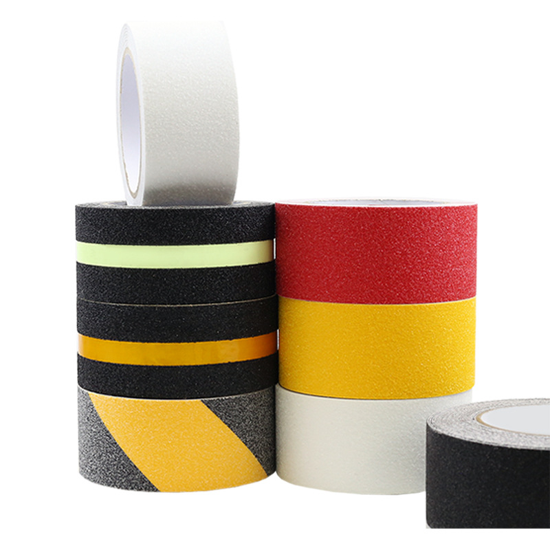 Fábrica al por mayor PVC esmerilado cinta engrosada escaleras al aire libre advertencia seguridad piso alto adhesivo color antideslizante pegatinas