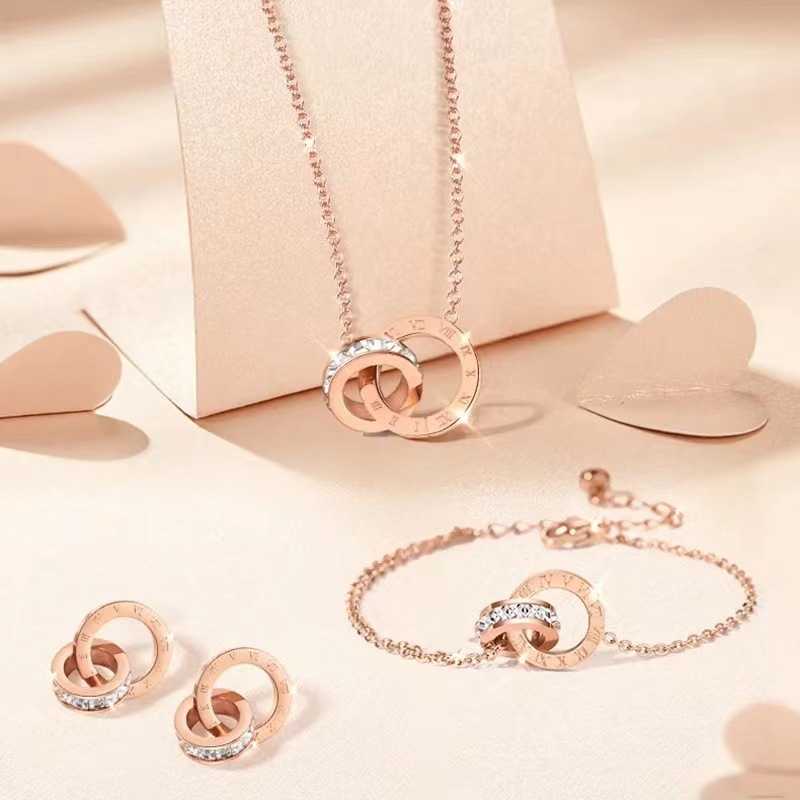 Doble anillo romano digital con incrustaciones ZIRCON joyería traje de moda pulsera Acero inoxidable pendientes nupciales collar tres piezas