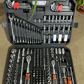 机修组合工具;套筒扳手;棘轮扳手
