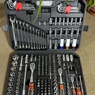 222 Pieces of Auto Engine Repair Tools, Bit Sleeves, Ratchet Wrenches, Pc Combinations, Large Quantity Discounts