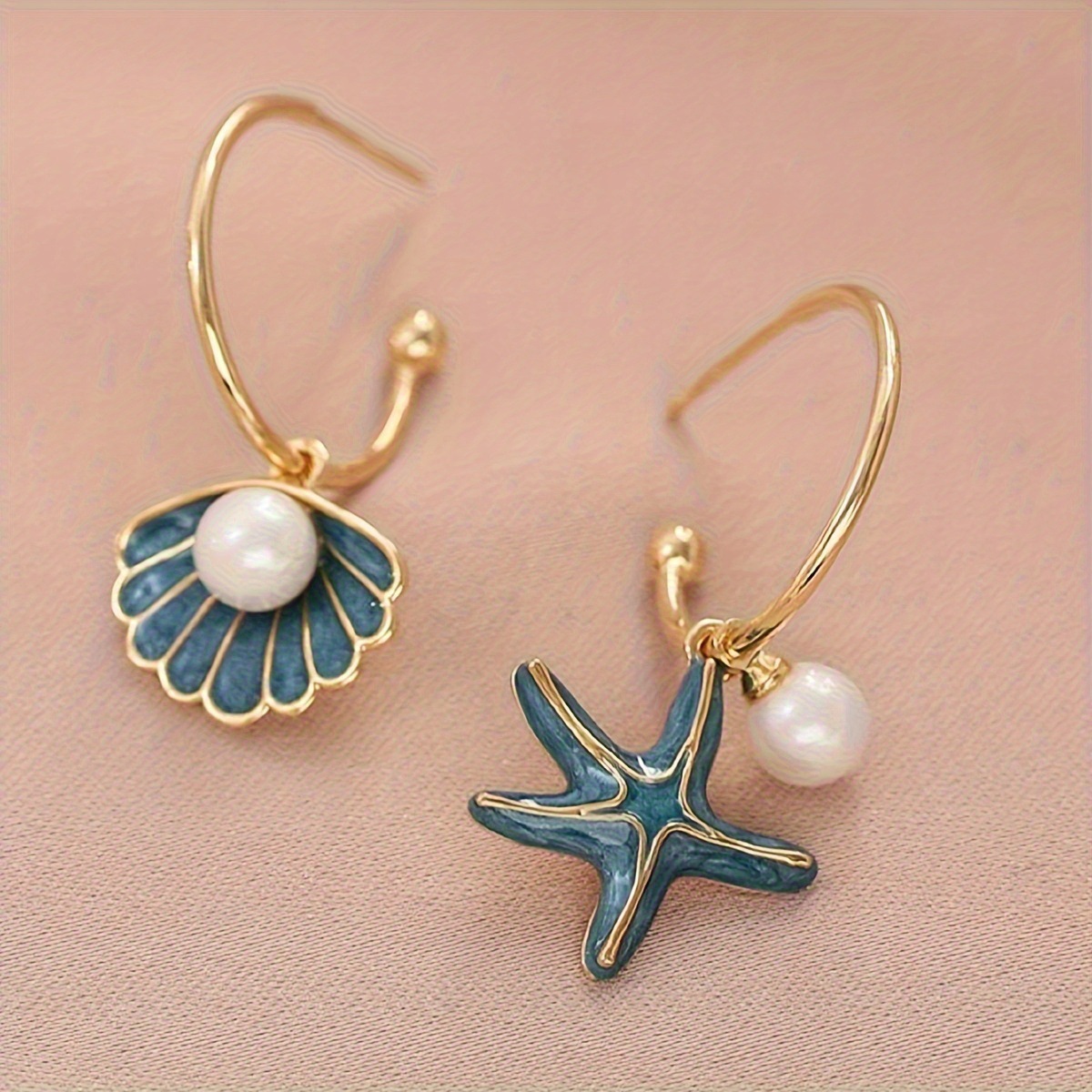 asymmetrical marine earrings pearl