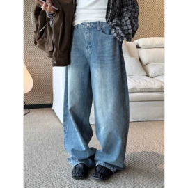 休闲裤;女式T恤;毛衣