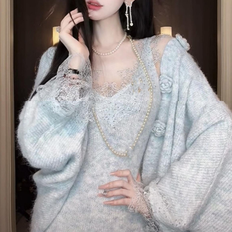多伦多之秋 立体针织花朵开衫蕾丝拼接吊带毛衣懒人套装女两件套|undefined