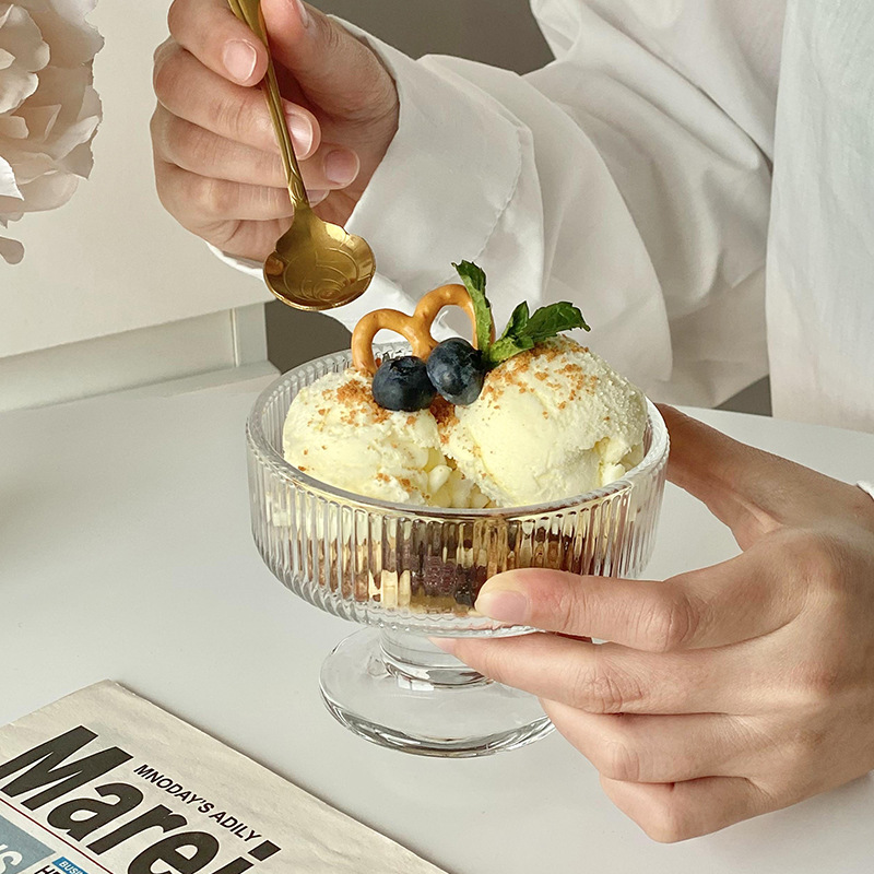 ins simple vidrio dulce taza de yogur taza de helado taza de helado taza de helado taza de yogur taza de helado