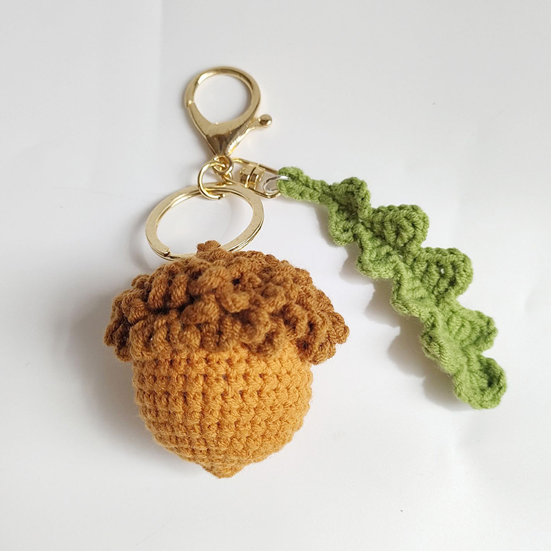 순수 수제 열쇠고리 펜던트, 짠 도토리 펜던트, 완성된 맞춤형 가방, 뜨개질 인형, 모직 니트 펜던트