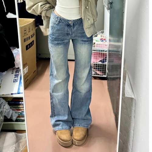 American Retro Light-Colored Flared Jeans for Women, Spring and Autumn, Petite, Washed, Low-Waisted, Slimming, Loose Wide-Leg Pants
