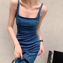 Ůʿ�͹�ţ�е���ȹ�L��Ů�������������_������B��ȹ��߅�ȼ�