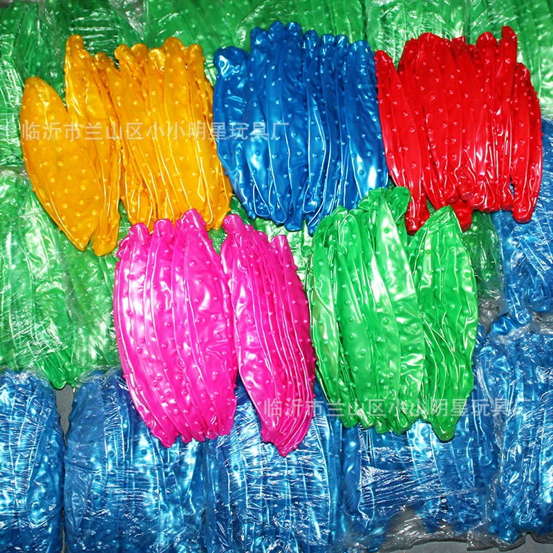 Новая модель детской игрушки сетчатый воздушный шар 20cm эластический мяч на открытом воздухе маленький шарик массаж надувной шар 2 юаней игрушка