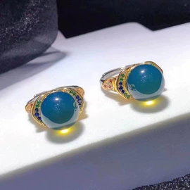 宝石手饰;宝石项饰;宝石耳饰