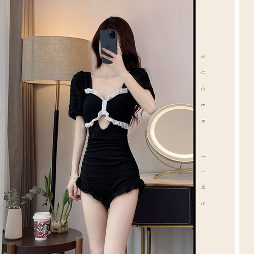 2024 New Swimsuit Women's One-piece Super Fairy Ins Style Conservative Belly Covering and Slimming Summer Student Hot Spring Korean Wear