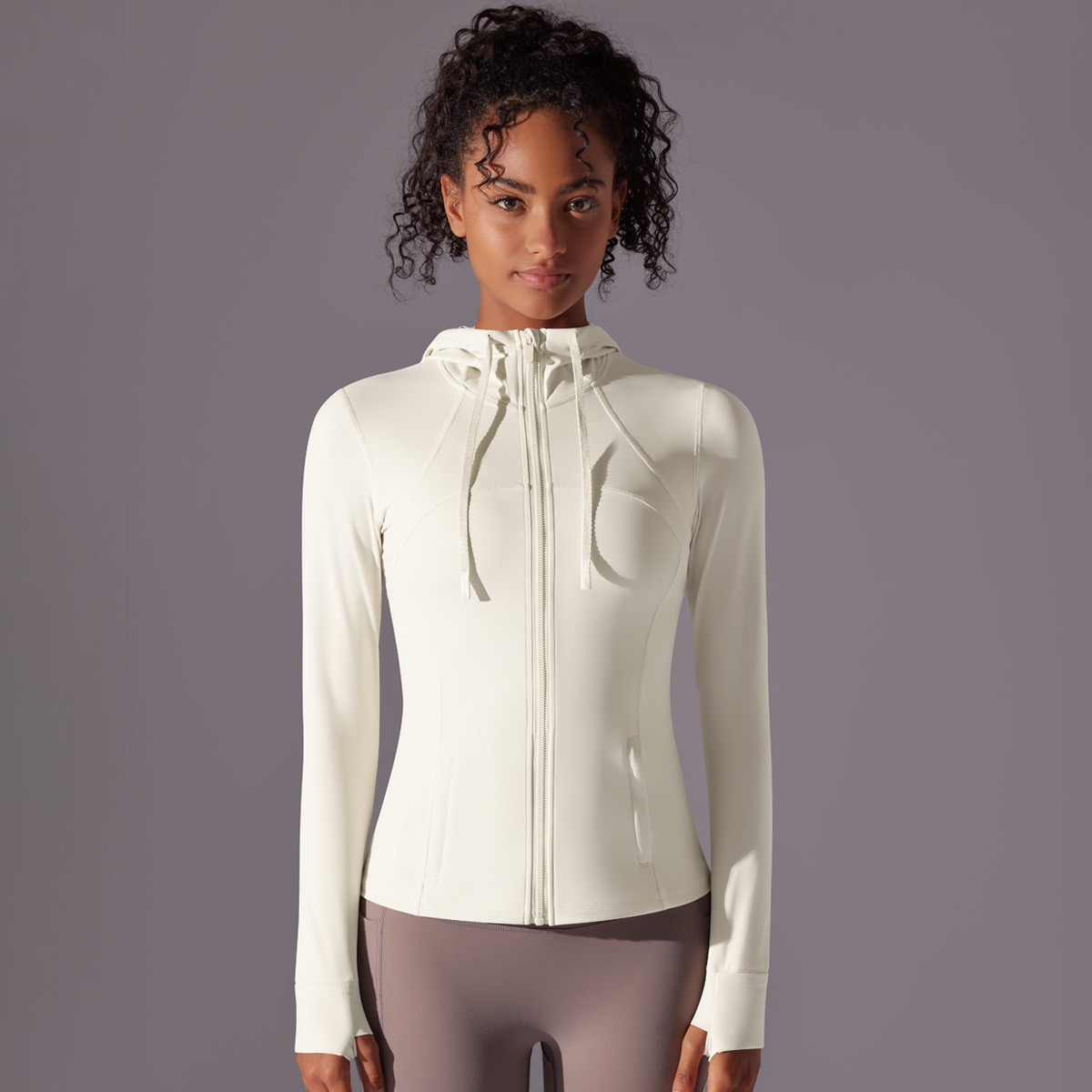 Nuevo bolsillo con cremallera de nylon de doble cara chaqueta deportiva encapuchada para correr y ejercicios yoga chaqueta de manga larga para mujeres