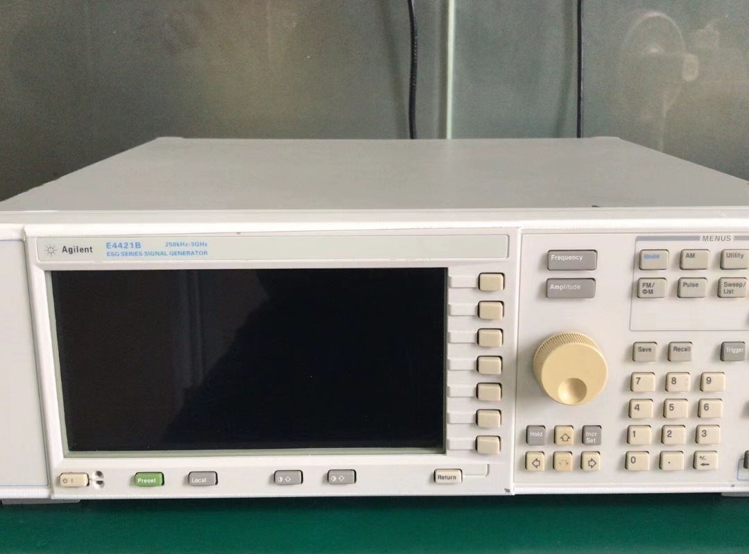 美国Agilent安捷伦 E4421B 250kHz-3G信号发生器分析仪促销包邮