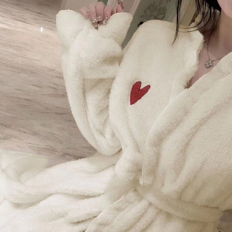 Bath Towels Are More Absorbent Than Cotton Bathrobes, Women Can Wear Them as Wrap-Around Bath Skirts, Hair Caps, Coral Fleece Bath Towels That Absorb Water and Do Not Shed Lint