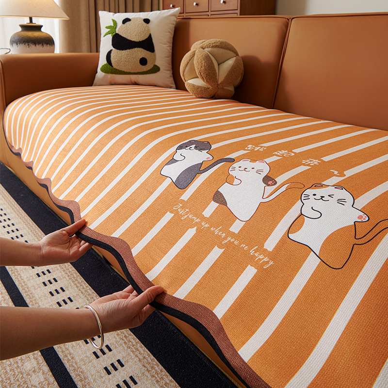 2025 nuevo tipo de cojín de sofá de dibujos animados de forma extraña simple sensación de alta calidad cuatro estaciones fija universal cojín antideslizante anti-cat arañazo