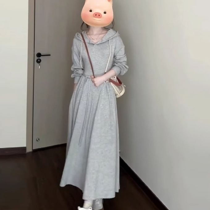 小个子灰色连帽长袖卫衣款连衣裙女深秋初冬季新款韩系收腰长裙子