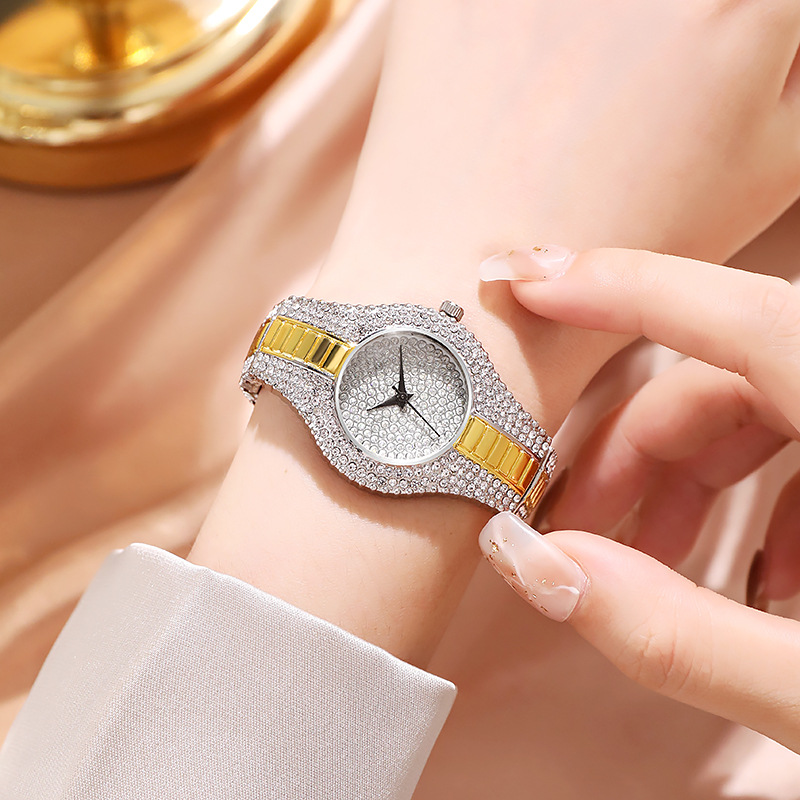 Orologio al quarzo da donna Sky Star in oro pieno con cinturino in acciaio alla moda in lega di diamanti_voghion.com