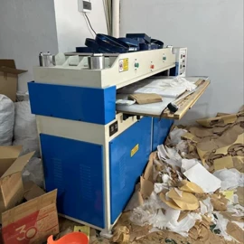 纸成型机械;非织造布机械;塑料制袋机